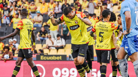 Octavio Rivero festeja su gol en el partido de Barcelona SC ante Macará, el 15 de septiembre de 2024.