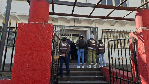 Exteriores de la sede de la Revolución Ciudadana (RC) en el norte de Quito, el 28 de febrero de 2026.