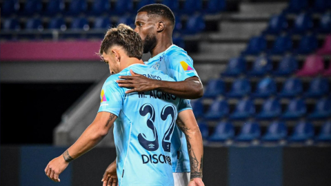 Los jugadores de Universidad Católica festejan en el partido ante Orense, el 14 de septiembre de 2026.