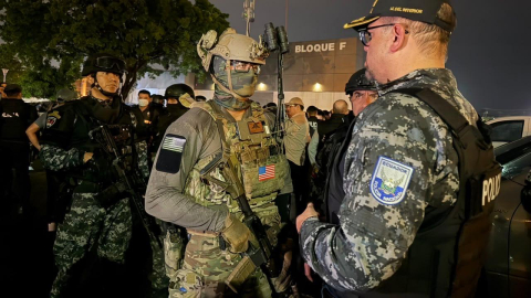 Militar estadounidense durante operativo conjunto con la Policía Nacional de Ecuador, el 24 de septiembre de 2026.