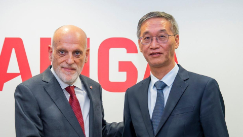 El presidente de LaLiga, Javier Tebas, se reunió este martes 27 de octubre de 2026 con el embajador de China en España, Yao Jing.