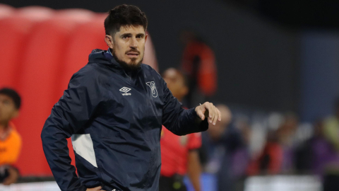 Diego Martínez, durante el partido de Universidad Católica ante Liga de Quito por la Copa Ecuador, el 29 de octubre de 2026.