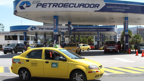 Una gasolinera de la red de la petrolera estatal Petroecuador.