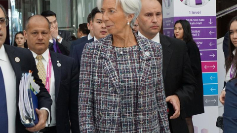 Christine Lagarde, directora del FMI, a su llegada al Foro Económico de Kazajistán. 