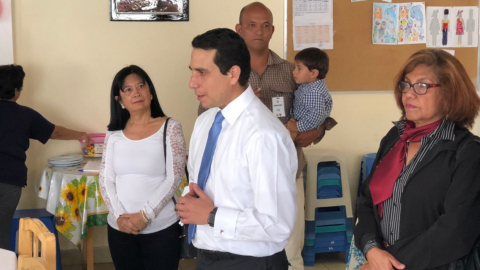 René De Sola, en mayo de 2019, durante un recorrido por Ibarra.