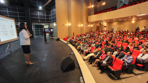 Verónica Artola, gerenta general del Banco Centrall, durante una rendición de cuentas.