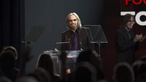 Los herederos de Tom Petty son una parte de los  demandantes a Universal Music Group.