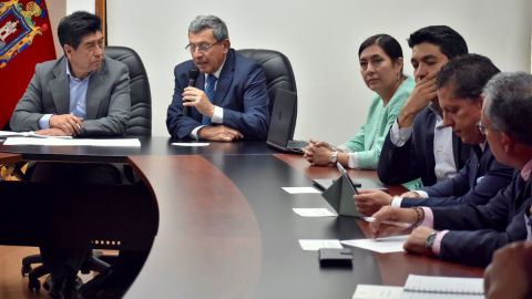 El Alcalde Jorge Yunda se reunió con autoridades del Ministerio de Obras Públicas. 