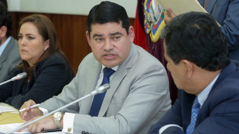 José Tuárez, presidente del Consejo de Participación, durante su comparecencia en la Comisión de Fiscalización.