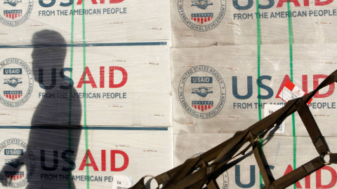 Imagen de archivo de un cargamento de ayuda humanitaria enviado por USAID en 2013 a Filipinas.