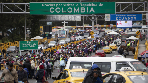 Foto archivo. Este fin de semana entraron al menos 11.000 inmigrantes venezolanos a Ecuador por Rumichacha.