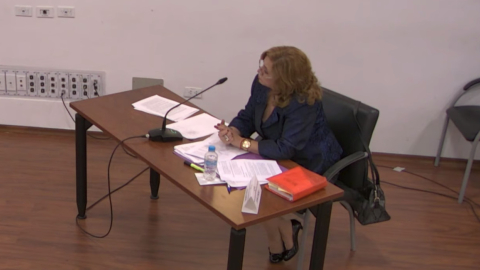 Daniella Camacho, jueza de Garantías Penales de la Corte Nacional de Justicia, se presenta ante el Comité Examinador que lleva adelante la evaluación a la Corte. 