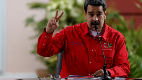 El Gobierno de Maduro dijo que una situación atmosférica ocasionó el apagón en Venezuela. Antes había culpado a Estados Unidos. 