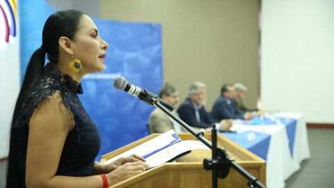 La presidenta del CNE, Diana Atamaint, durante un foro sobre las reformas al Código de la Democracia, el 26 de septiembre del 2019.