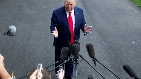 El Presidente de Estados Unidos hablando con los medios el pasado 25 de octubre.