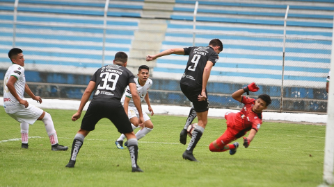 Liga de Portoviejo goleó y envió a Segunda Categoría a Liga de Loja pero no le alcanzó para asegurar su cupo para el cuadrangular final.