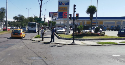 La avenida 10 de Agosto, en el norte de Quito, cambia su nombre a Galo Plaza Lasso