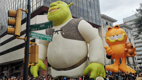 El año pasado el desfile de globos gigantes se realizó en el Malecón Simón Bolívar.