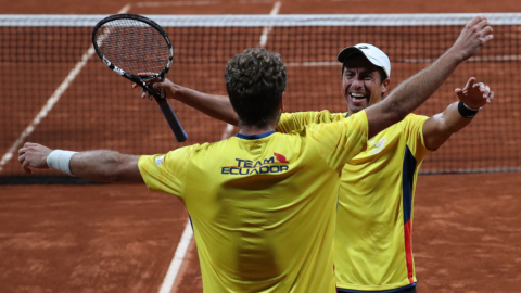 Roberto Quiroz y Gonzalo Escobar celebran su victoria en los Juegos Panamericanos Lima 2019.