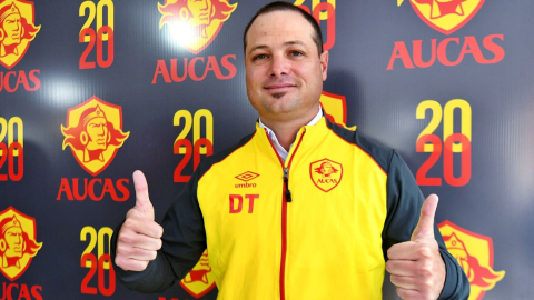 El actual DT de Aucas firmó su contrato con el club quiteño hasta diciembre 2020. 