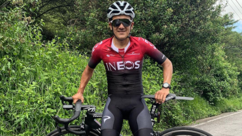 Desde el 1 de enero, Richard Carapaz ya luce la camiseta de su nuevo equipo, el Team Ineos. 