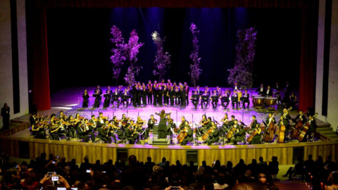 El interior del teatro Benjamín Carrión Mora, en Loja, durante la inauguración del Primer Festival de Artes Vivas, en noviembre de 2016.