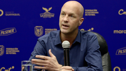 Jordi Cruyff permaneció cinco días en Ecuador, antes de volver Barcelona. Regresará en febrero. 