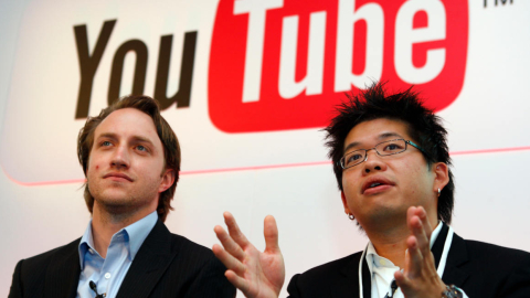 Chad Hurley y Steve Chen son los cofundadores de YouTube. Google les compró su compañía en 2006 por USD 1.650 millones.