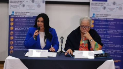 La ministra Catalina Andramuño durante la rueda de prensa ofrecida el martes 4 de febrero de 2020, en Quito.