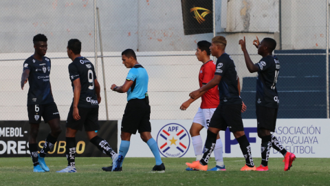 El equipo ecuatoriano cerró la fase de grupos con una goleada.