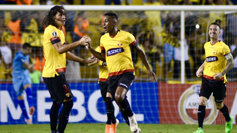 Barcelona venció a Cerro Porteño en Guayaquil con un gol de Fidel Martínez al minuto 25.