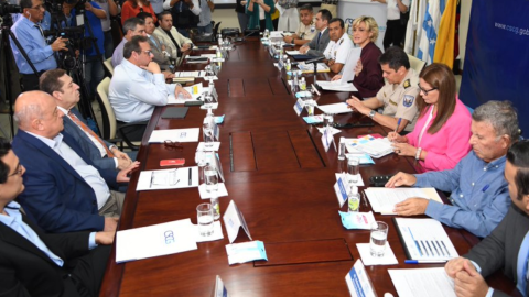 Hoy se instaló la mesa de seguridad del Municipio que estuvo liderada por la alcaldesa Cynthia Viteri.