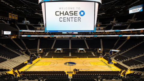 El estadio Chase Center, en Oakland, lucirá sin público en el partido entre Warriors y Nets.