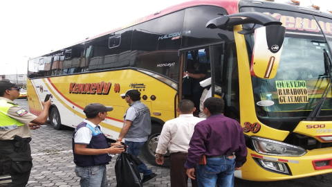 Desde las 23:59 de este 17 de marzo queda prohibida la circulación de buses inteprovinciales. 