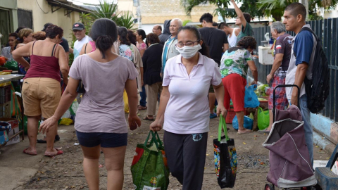 En los mercados de Guayaquil se evidencia una escasez de legumbres provenientes de la Sierra, desde el pasado 1 de abril. 