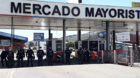 El Mercado Mayorista de Quito fue cerrado luego de un incidente que dejó un muerto el 22 de marzo de 2020.