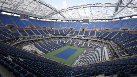 El estadio Arthur Ashe es el más grande del complejo donde se realiza el torneo.