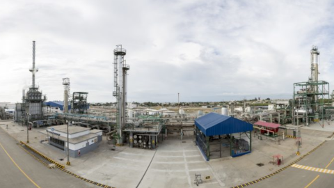 Vista panorámica de la Refinería de La Libertad ubicada en la provincia de Santa Elena.