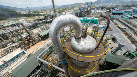 Imagen aérea de la Refinería de Esmeraldas.