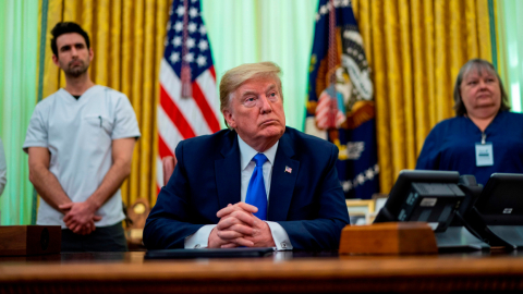 El presidente de los Estados Unidos, Donald J. Trump, en una Proclamación en honor del Día Nacional de las Enfermeras en la Oficina Oval, en la Casa Blanca este miércoles 6 de mayo.