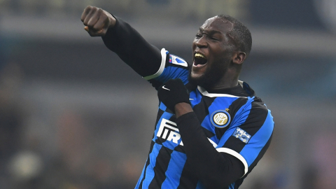 Romelu Lukaku, jugador del Inter de Milán, celebrando un gol.