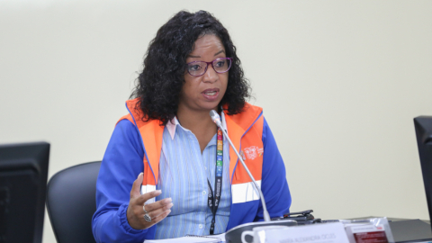 Alexandra Ocles, exsecretaria de Riesgos, en una reunión del COE, el 16 de marzo de 2020, en Quito.