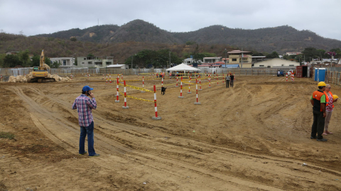 Las primeras obras en el terreno para la construcción del Hospital de Bahía.