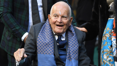 Ian Holm en abril de 2019, durante el estreno del filme "Tolkien", en Londres. 