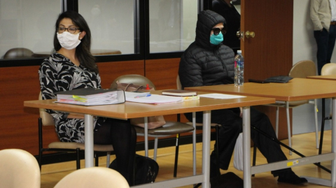 Norma Vallejo (con gafas), exasambleísta, durante el juicio del caso diezmos, el 25 de junio de 2020.