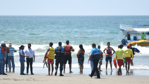 La playa de Manta, el pasado 15 de marzo, cuando se cerró a los bañistas por la emergencia sanitaria.