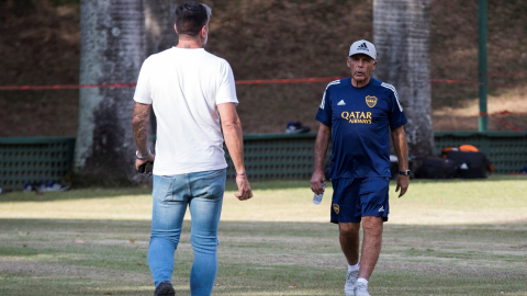 En la imagen un registro del entrenador Miguel Ángel Russo, en una práctica, el 2 de septiembre de 2020.