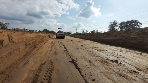 Ya se realizan los trabajos de ampliación a cuatro carriles de la vía Santo Domingo - Buena Fe.