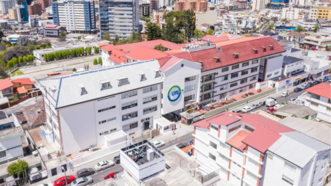 Imagen panorámica de la Universidad UTE. 