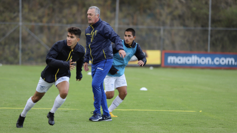 Gustavo Alfaro, durante su primer entrenamiento con Ecuador, en Quito, el domingo 4 de octubre de 2020.